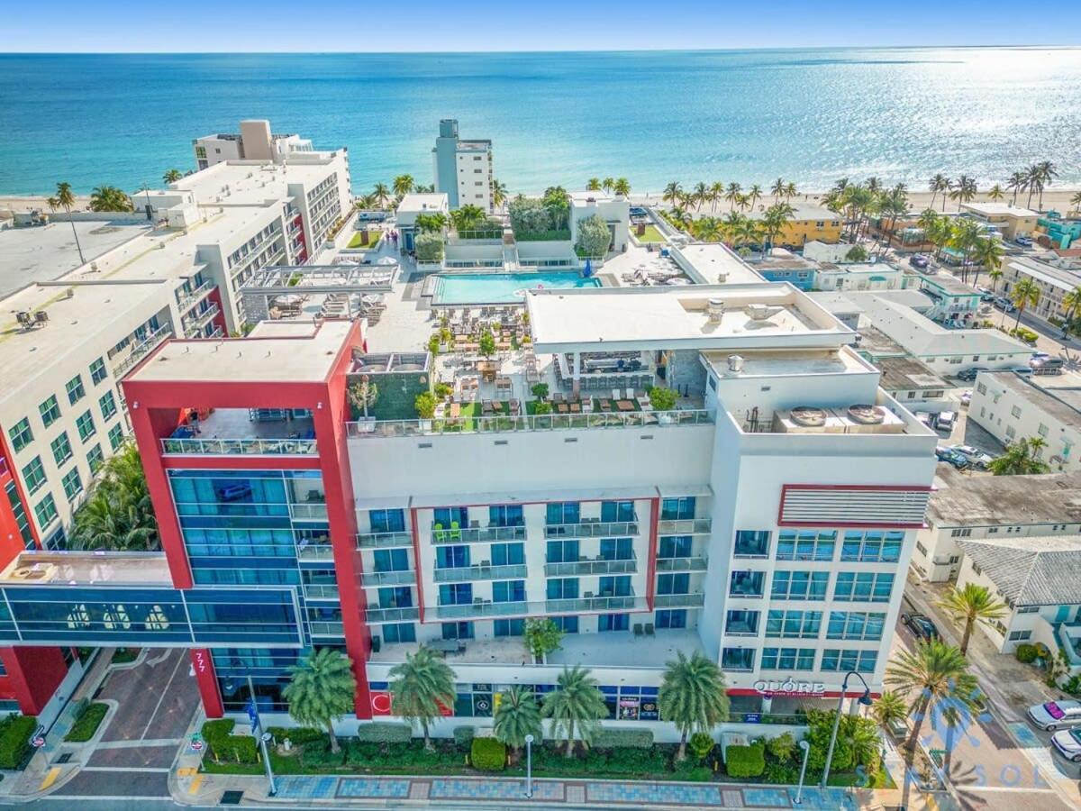 Rooftop Pool & Hot Tub - Gym - Hollywood Beach المظهر الخارجي الصورة
