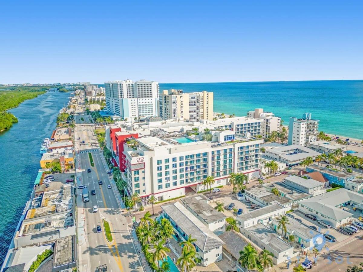 Rooftop Pool & Hot Tub - Gym - Hollywood Beach المظهر الخارجي الصورة