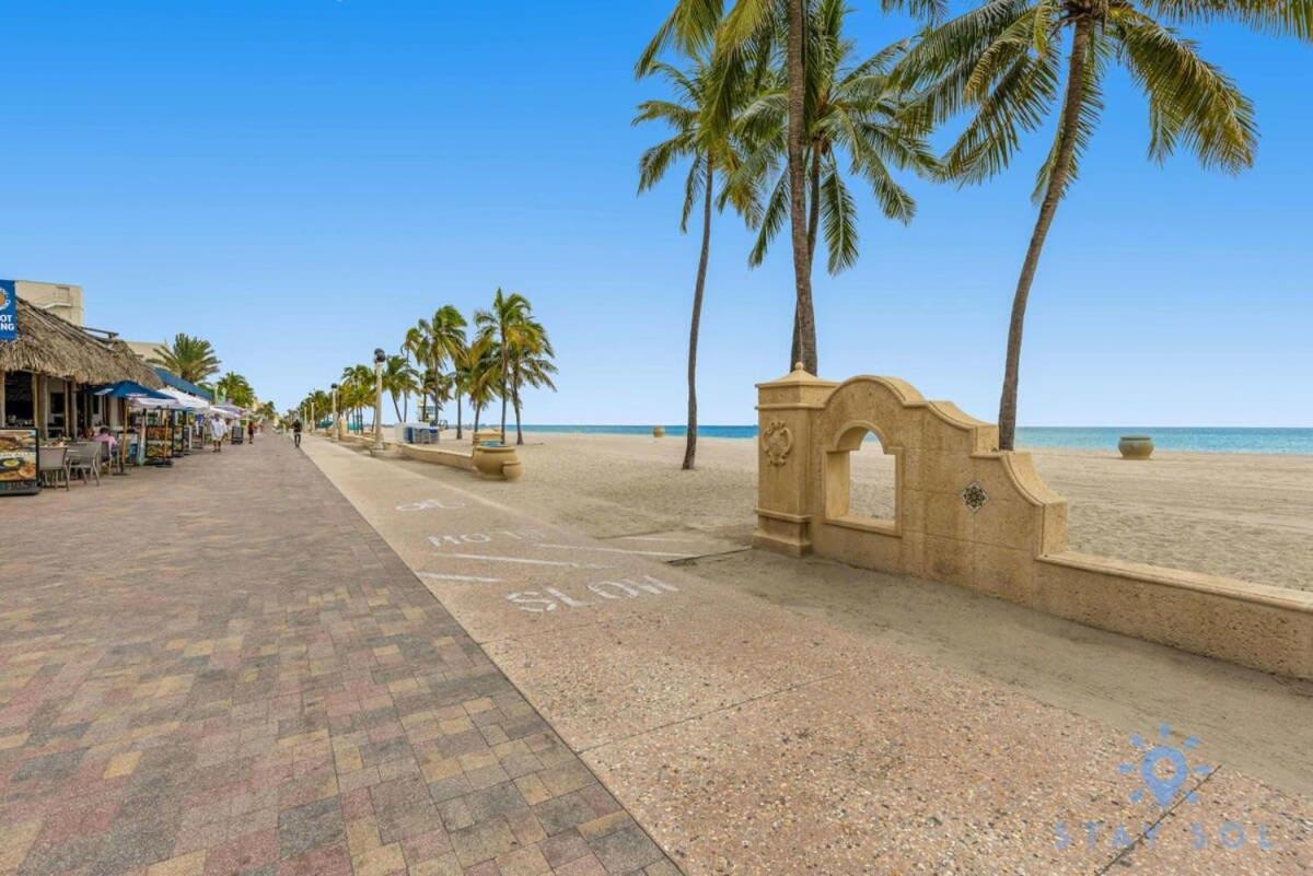 Rooftop Pool & Hot Tub - Gym - Hollywood Beach المظهر الخارجي الصورة